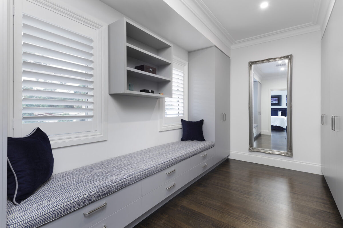 Willoughby Traditional Hamptons: spacious walk-in robe with inbuilt bench