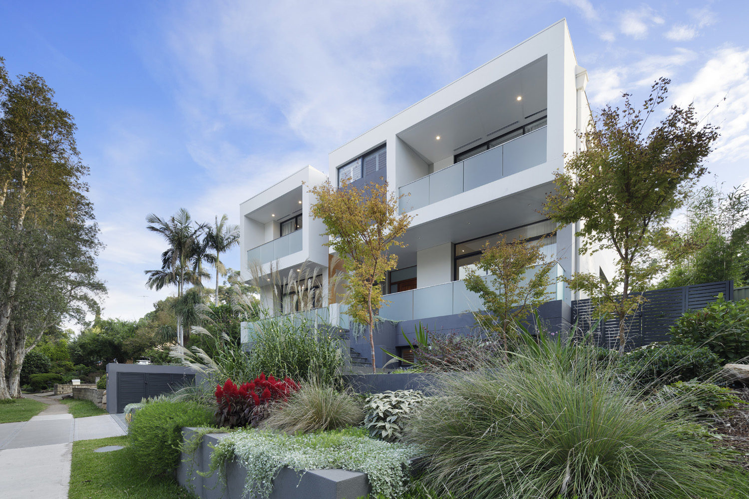 Kings Langley: exterior with terraced front gardens