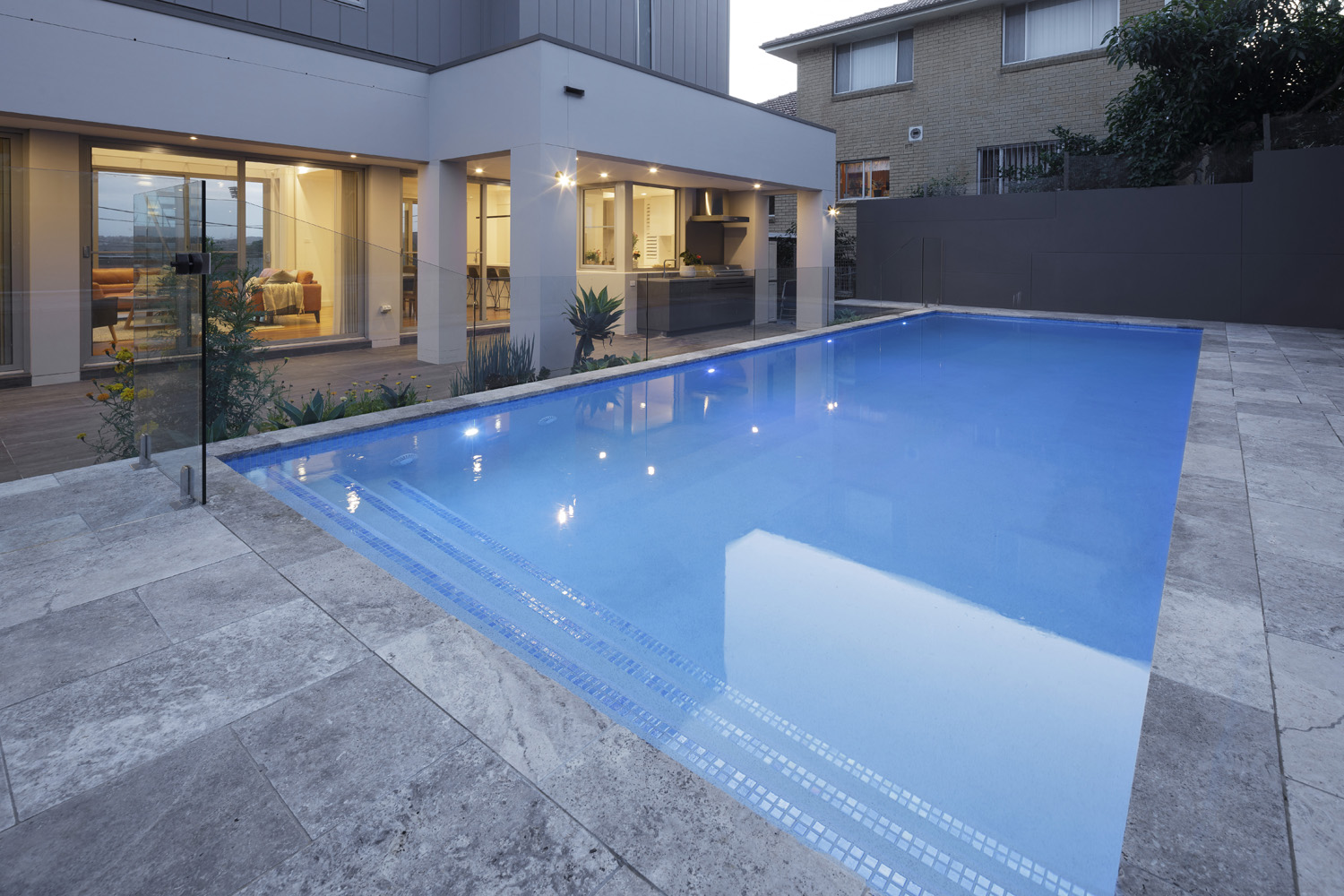 Brookvale Modern: pool