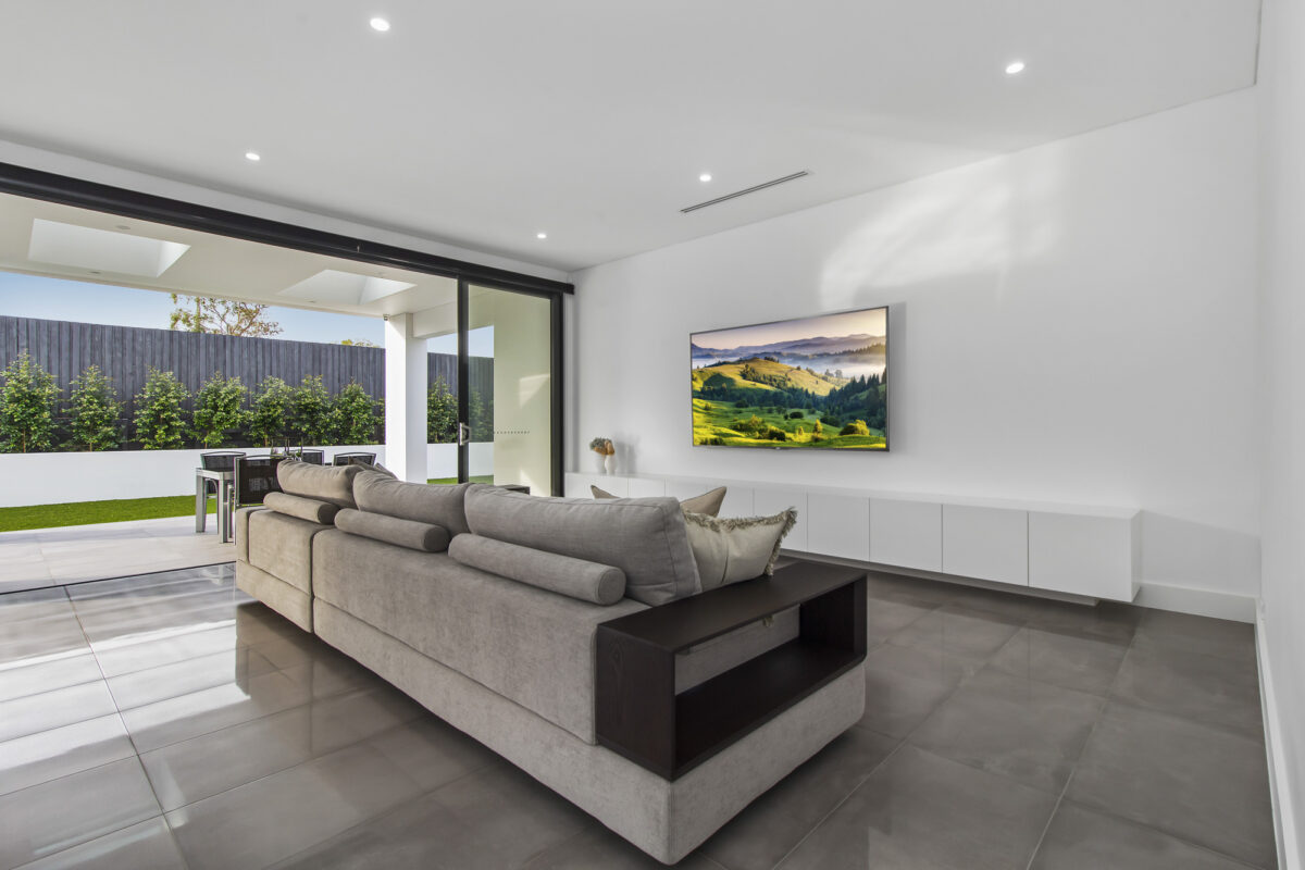Glenhaven Modern Contemporary: living area