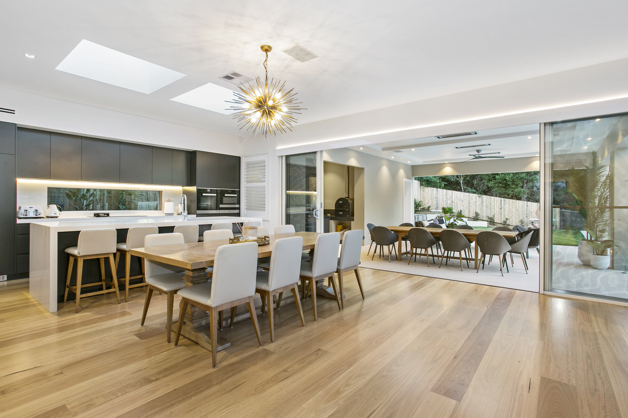 North Wahroonga: Kitche and dining with seamless flow to outdoor living