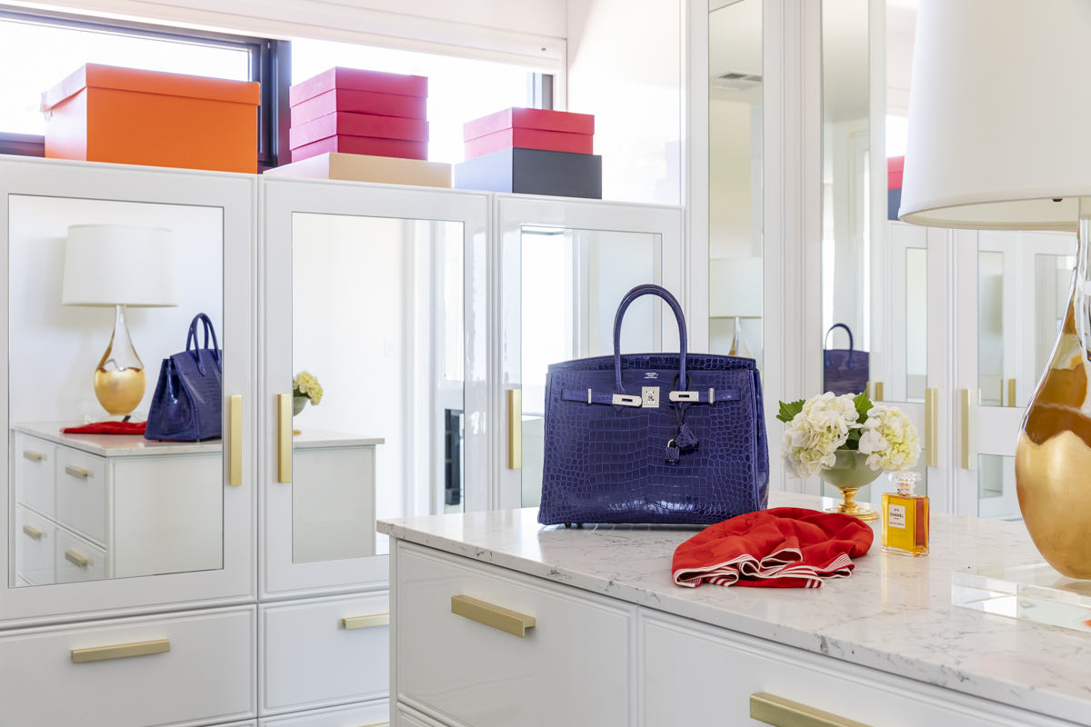 Rodd Point Contemporary: wardrobe with plenty of handbag and shoe storage