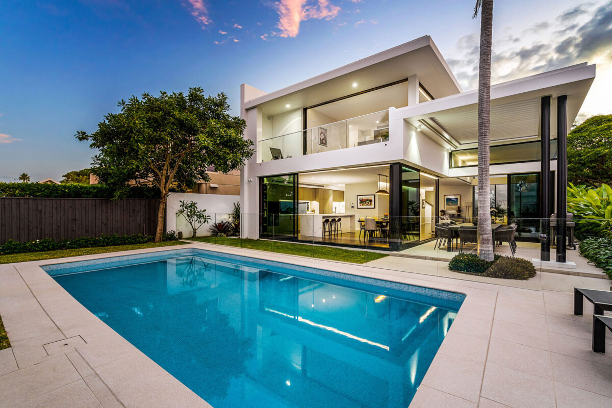 Vaucluse Ultra Modern: view of pool and backyard